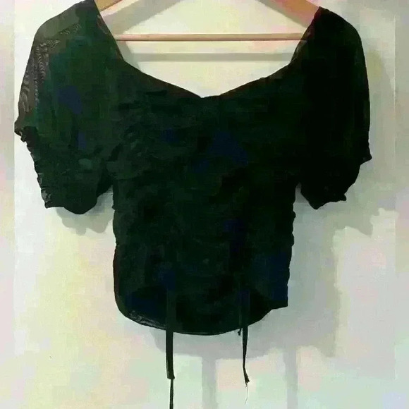 And Now This S Top - Picture 3 of 7